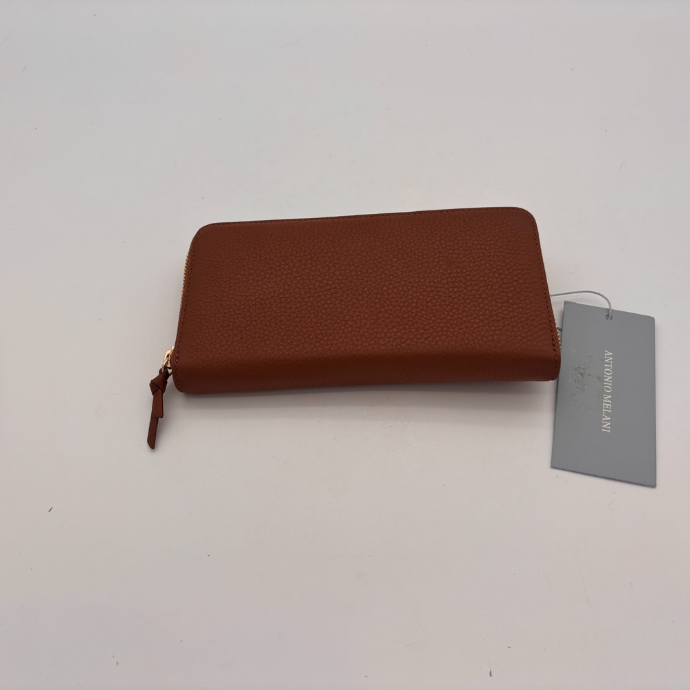 Antonio Melani Saddle Pebbled Leather Zip Around Wallet NWT $129 MSRP Dillards